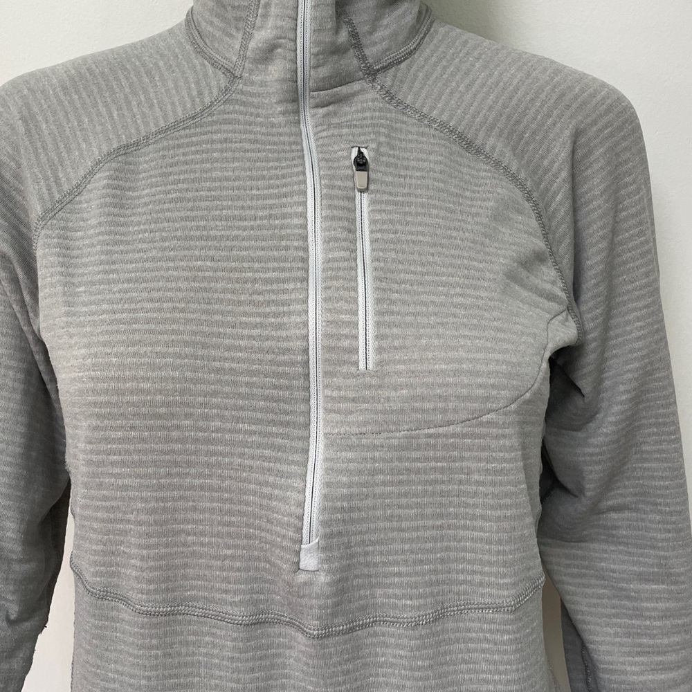 Patagonia Capilene® 4 Expedition Weight 1/4-Zip Gray Hoody Size Medium - Picture 4 of 9